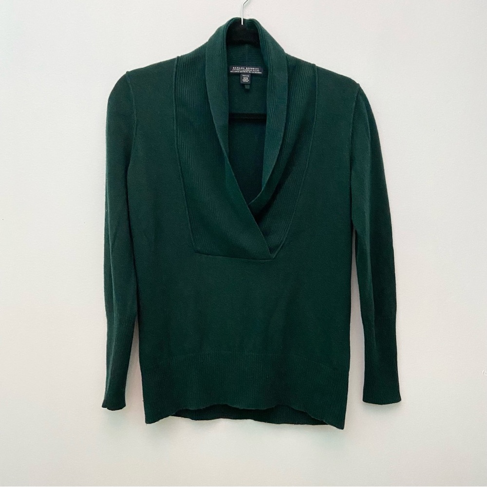 Banana Republic Luxury Cashmere Blend Dark Green Knit Sweater